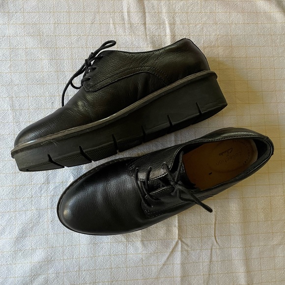 clarks platform loafers